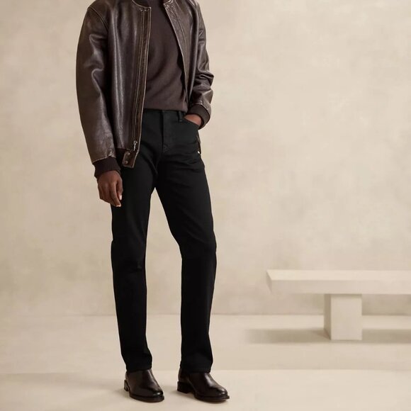 Banana Republic Other - Banana Republic Straight Traveler Jean size 31/32 Black Rinse Wash